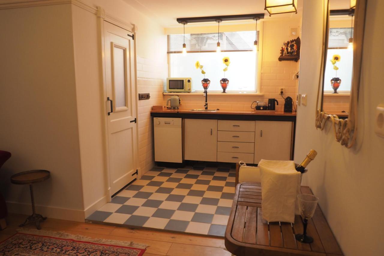 B&B Bureau Warmoesstraat Den Burg Εξωτερικό φωτογραφία